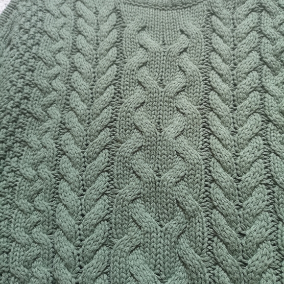 Aerie sweater - Picture 2 of 4